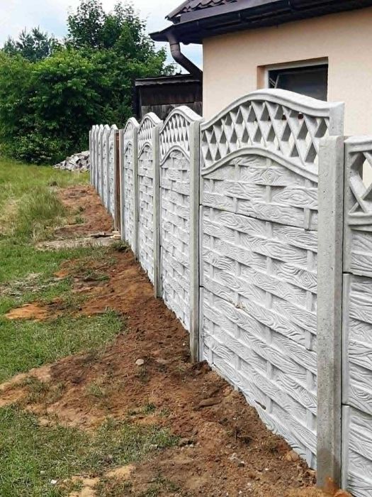Montaż Ogrodzeń Panelowych i Betonowych