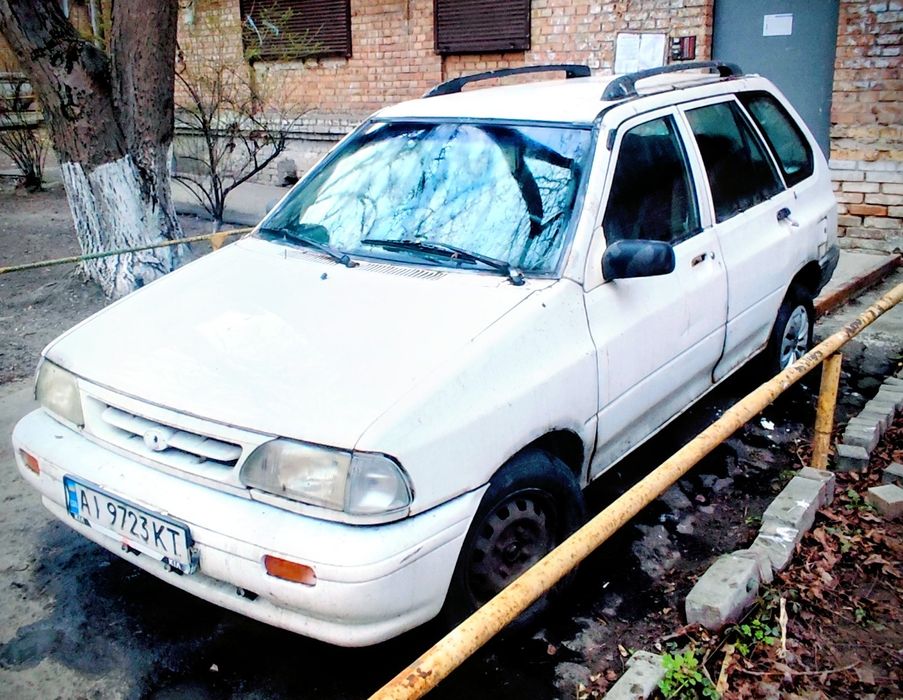 Терміново, не дорого!  KIA PRIDE Универсал 1.3 і