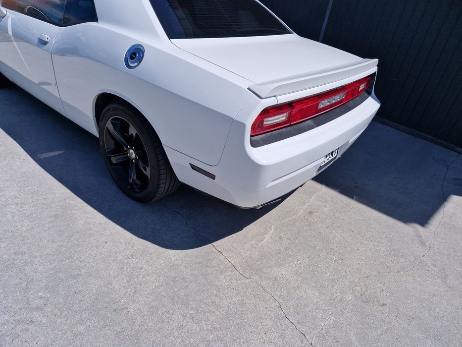Dodge Challenger 5.7HEMI