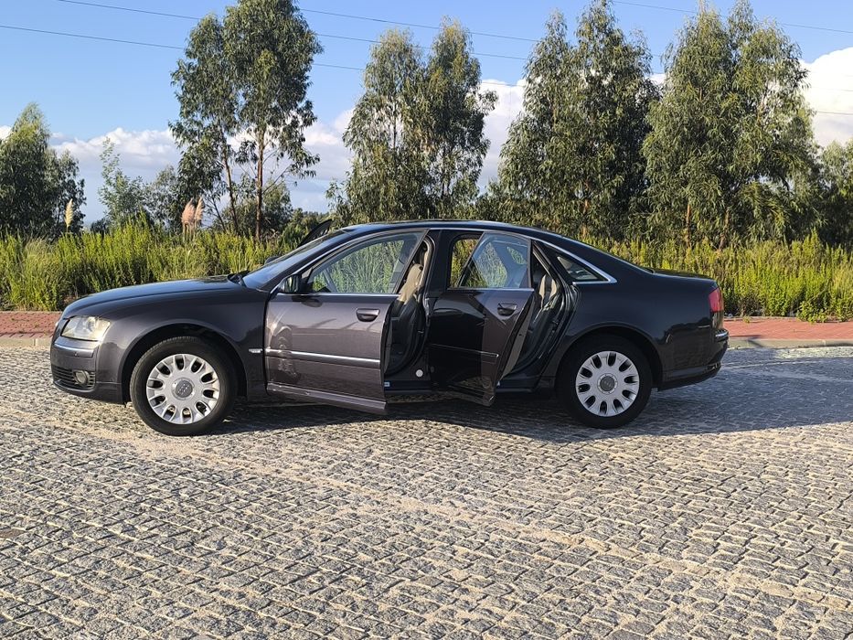 Audi A8 V6 3.0 QUATTRO