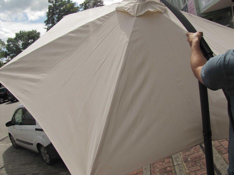 Parasol ogrodowy 300 cm beżowy z podstawą regulowany Vounot