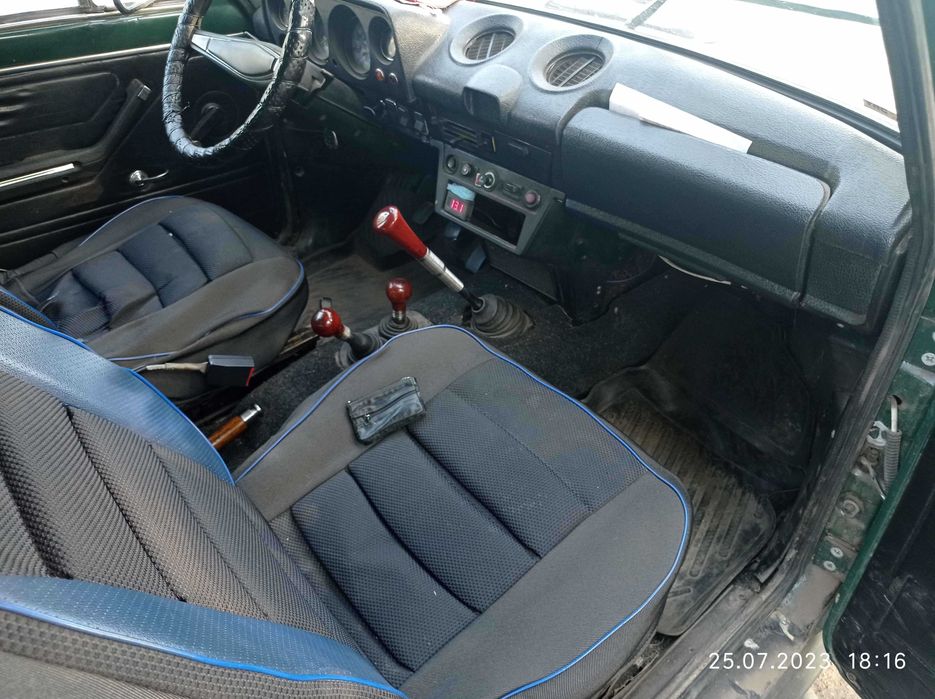 Продам НИВА ВАЗ 2121 1982