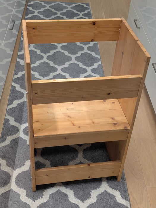 Kitchen helper, pomocnik kuchenny, stopień, drabinka dla dzieci - duży, solidny i stabilny.