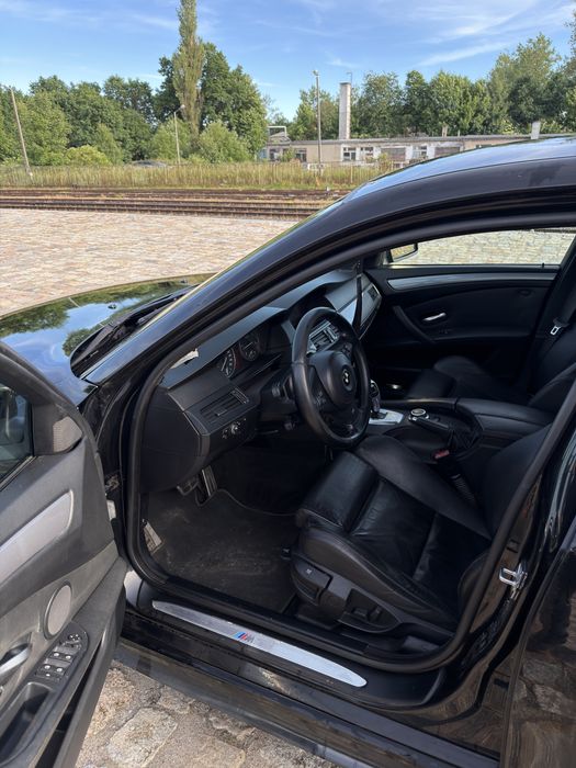 BMW E60 530d 235km lci mpakiet