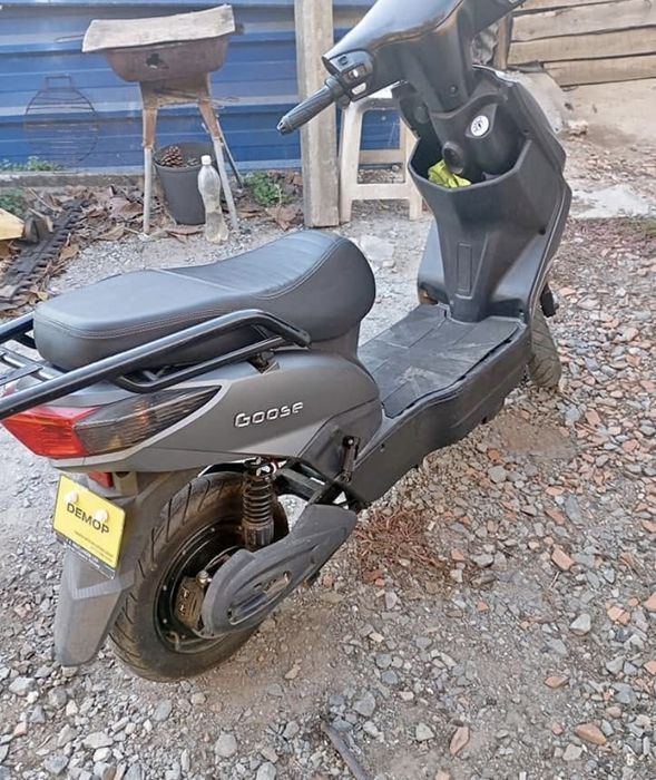 Scooter eletrica goose