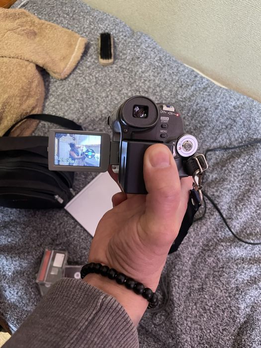 Видеокамера Panasonic NV-GS17 (MiniDV) + Полный комплект