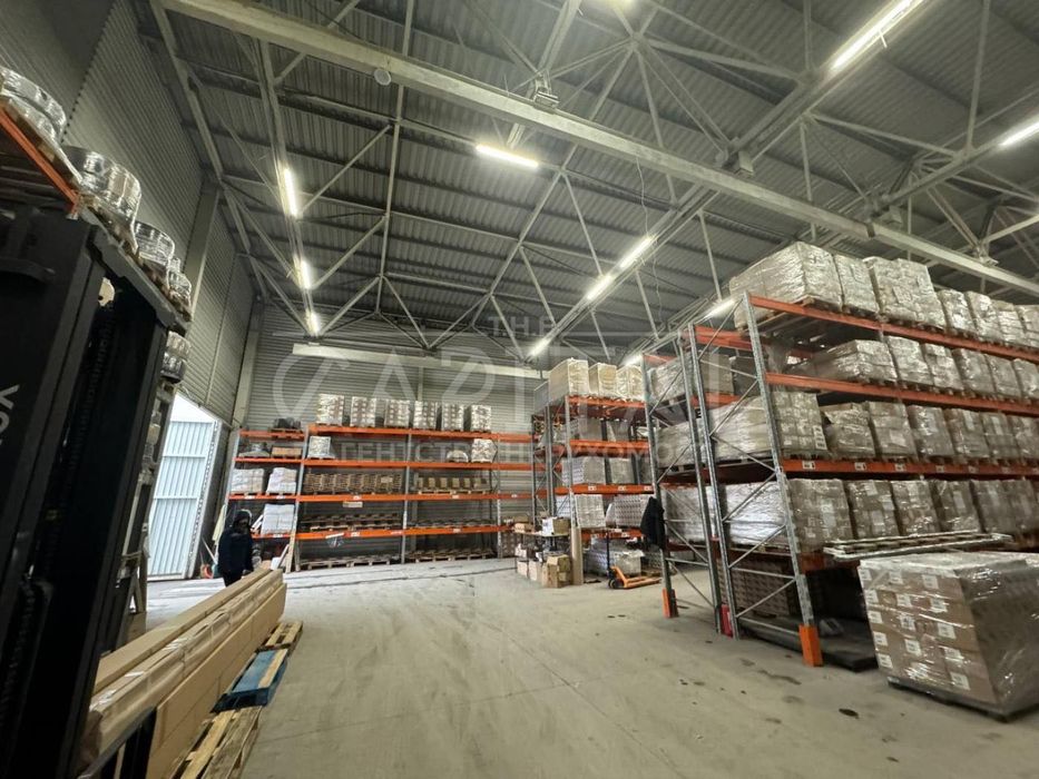 Продаж складського приміщення 4449,2 м2 Київ Дарницький район