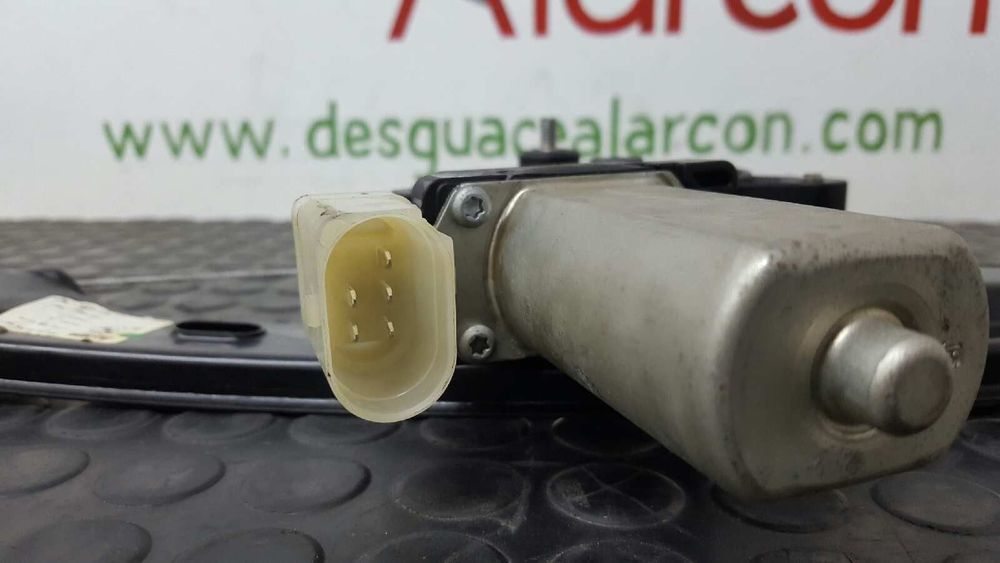 ELEVADOR TRASEIRO DIREITO BMW SERIE 1 LIM. (F20) 120D