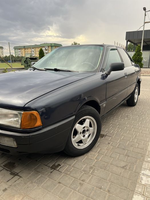 Audi 80 1987 VIN WAUZZZ89ZJA248827 фото оголошення 2 з 7