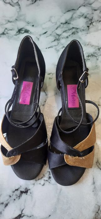 Туфлі танцювальні для дівчинки