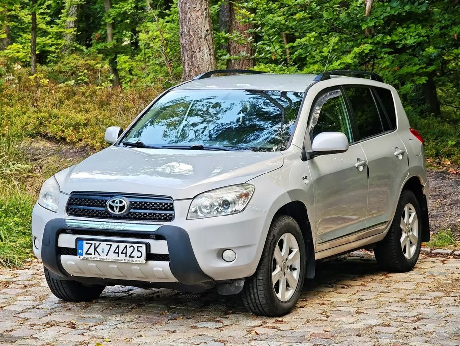 Toyota RAV-4