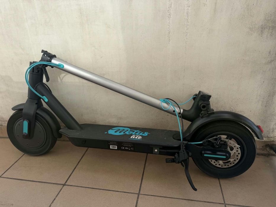 Hulajnoga elektryczna Motus lite
