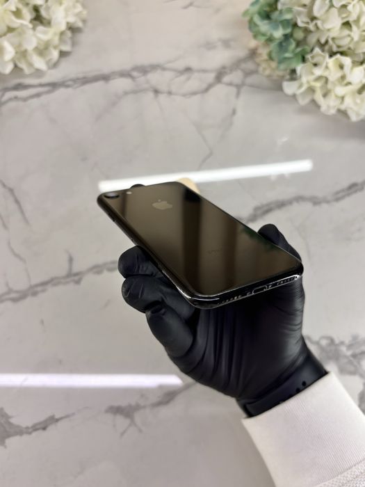 Гарний стан iphone 7 Jet Black! 128GB 100%АКБ Neverlock (Магазин Гарантія)