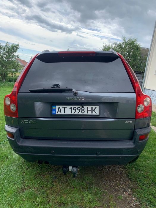 Volvo XC90 автомобіль для сім’ї