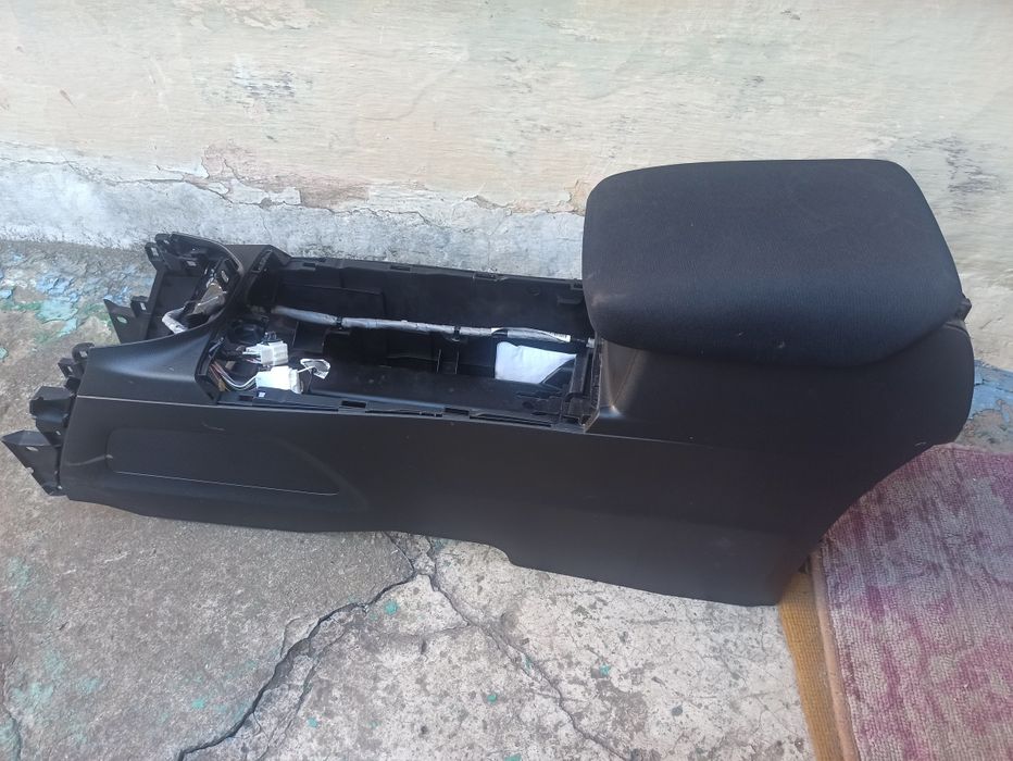 Honda CRV 2016р  деталі салону