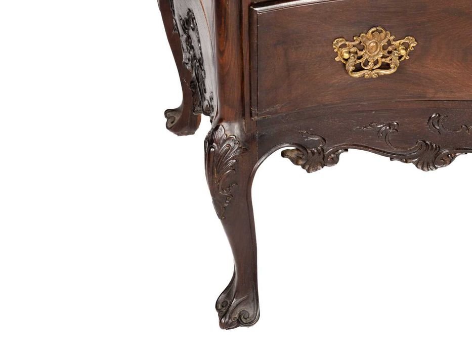 Cómoda Pau Santo Bronze D José, Século XIX