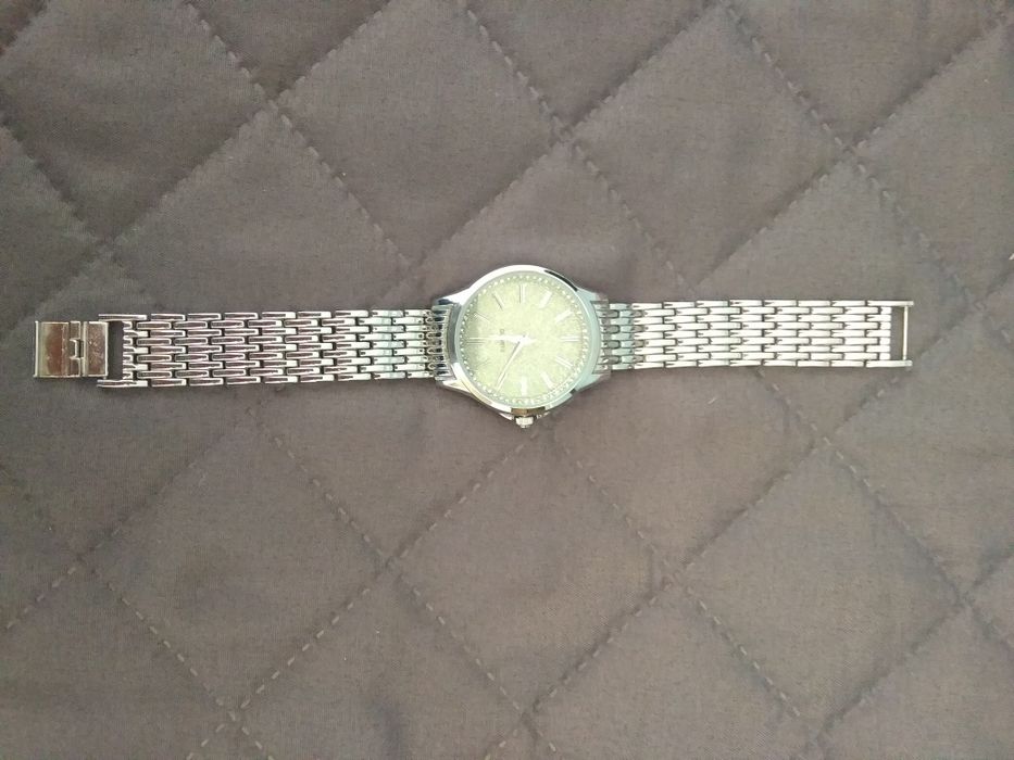 Zegarki damskie nowe