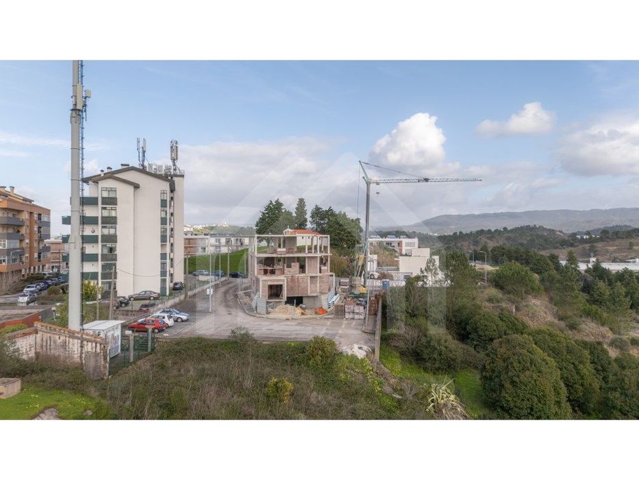 Apartamento T1| NOVO | Pedrulha | Com jardim privado