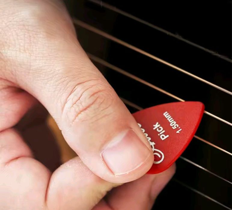 Набор медиаторов для гитары