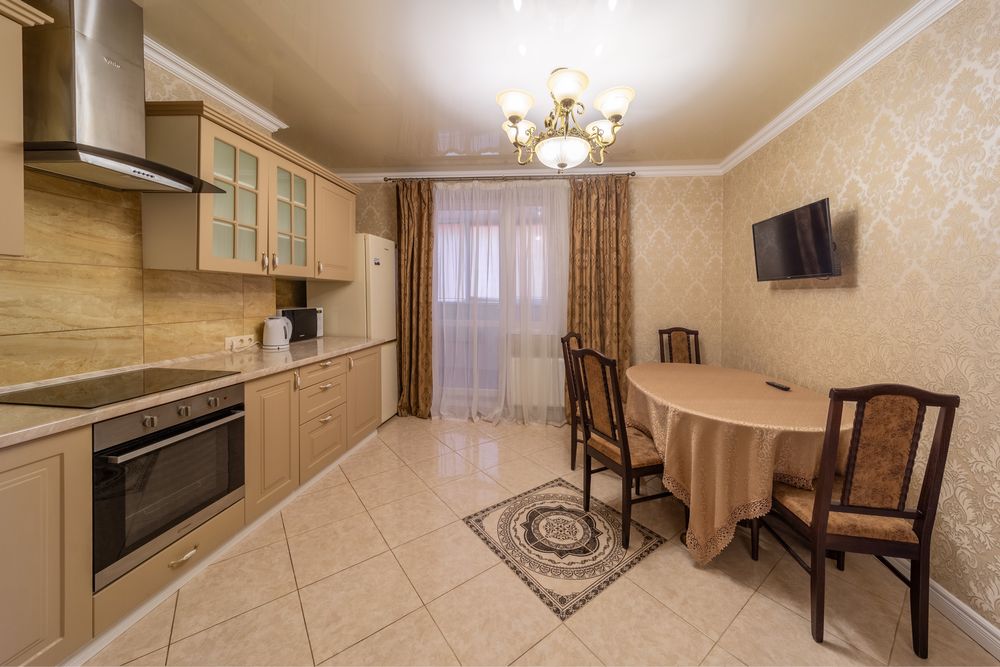 2к. Квартира, Смарт ТВ, метро защ. Украины, аренда квартиры, посуточно