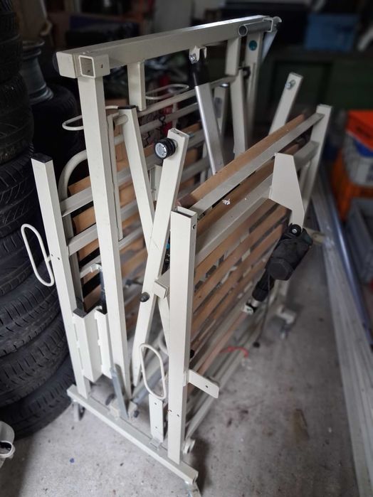 Łóżko elektryczne rehabilitacyjne AKS na częsci nie kompletne