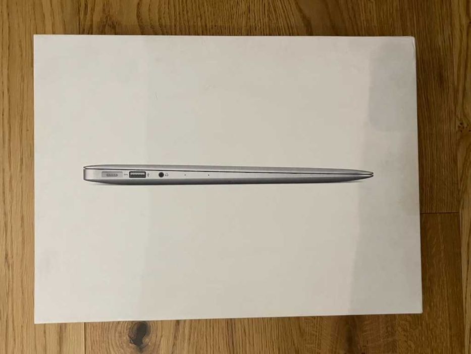 MacBook Air 13” (2017) – sprawny, ale bateria do wymiany
