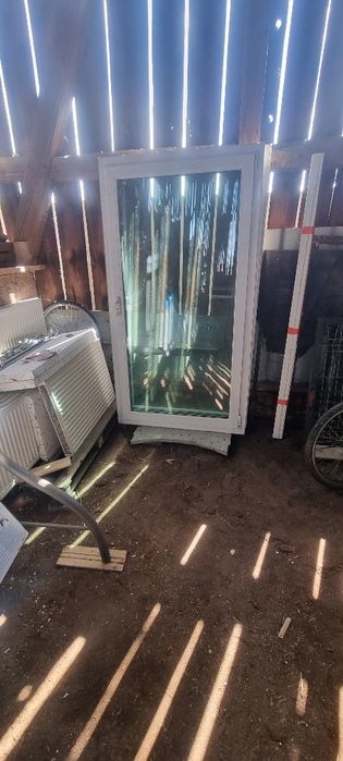 Drzwi balkonowe lub tarasowe