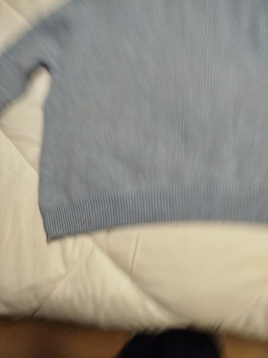 Vendo camisola de malha azul