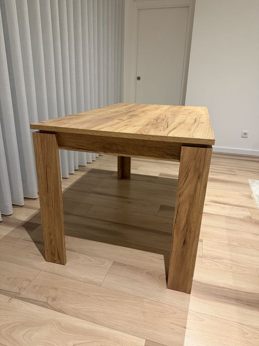 Mesa de Jantar LINTRUP