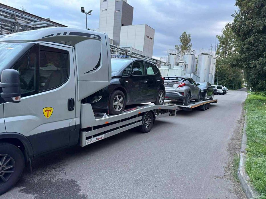 Holowanie, usługi transportowe, laweta, pomoc drogowa tanio