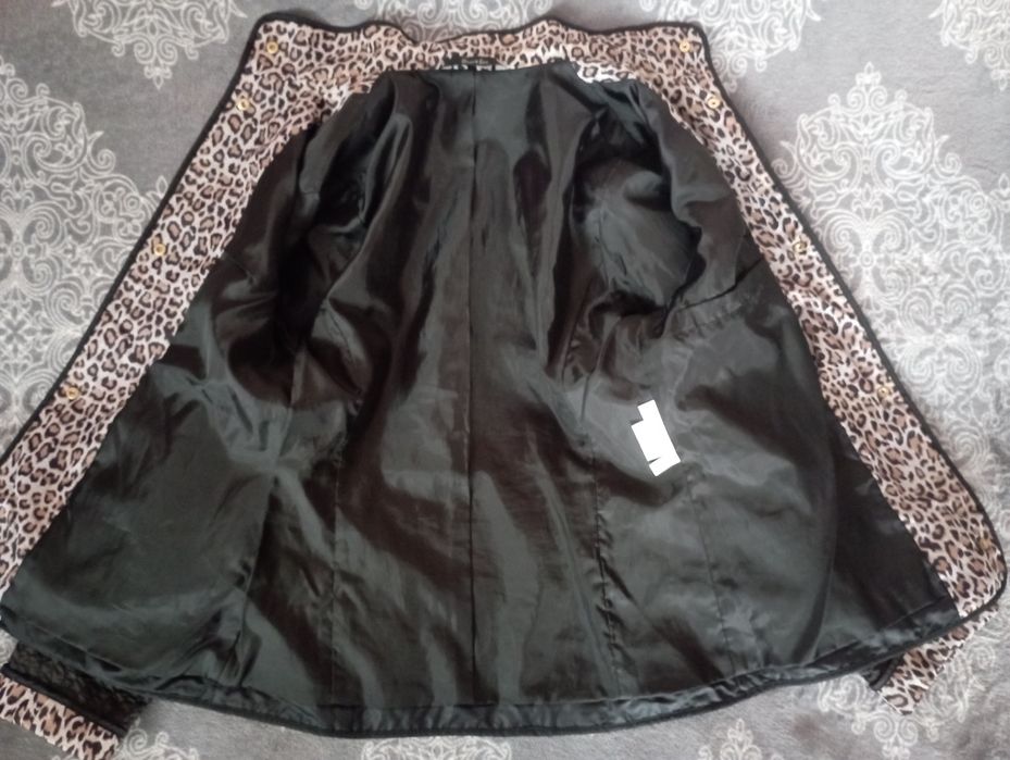 Куртка демісезон леопард М 38р 44-46р