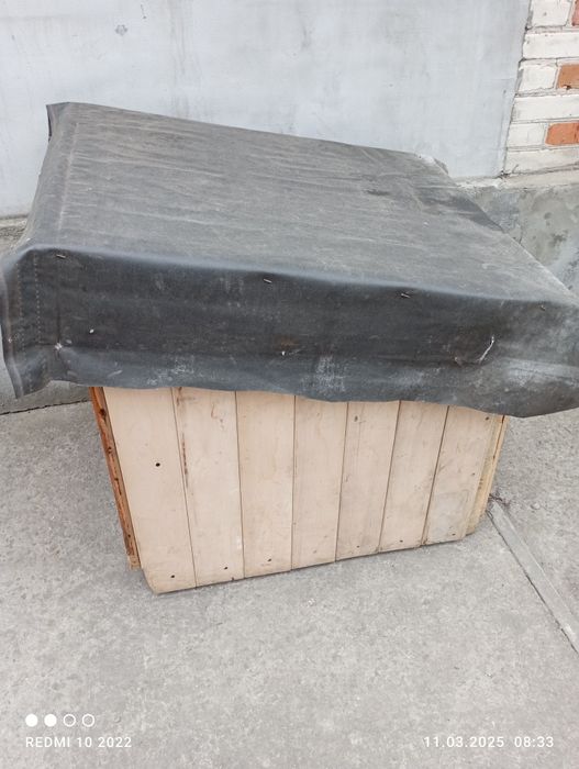 Будка для собаки.