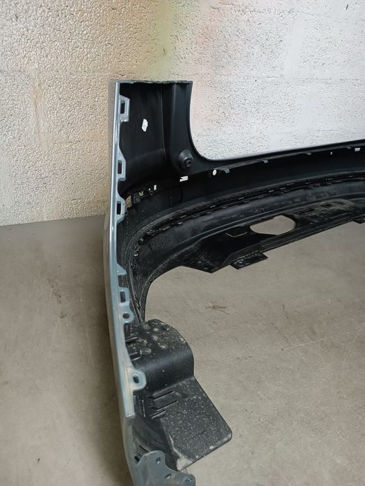 Vendo parachoque de trás Volvo V60 (2) ano 2018/22