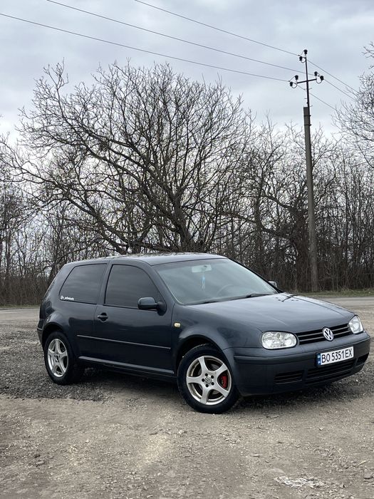 Продам Volkswagen Golf 4