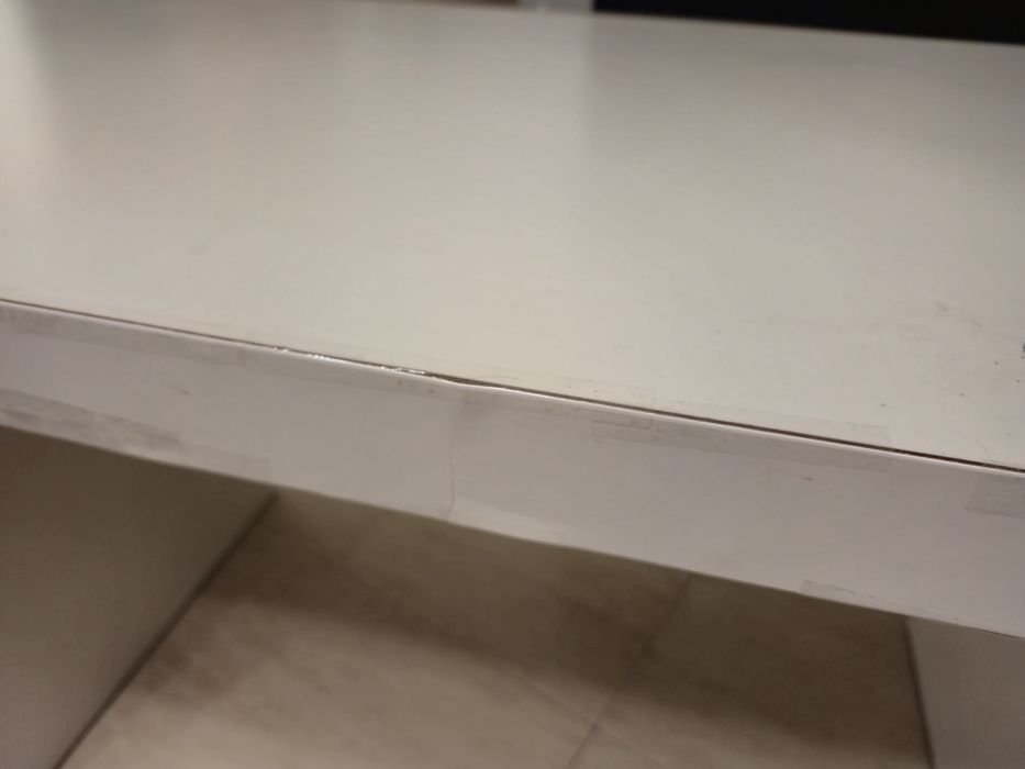 Mesa Ikea Malm usada