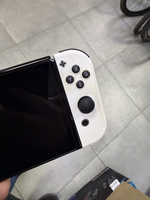 Nintendo Switch Oled heg-001