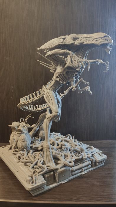 Фигурка Королева Чужих ALien Queen 30см длинна 26 см высота: 800