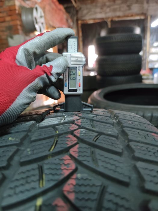 Резина зимова 215 50 r17 Firostone кокоса шини зима Gtyres