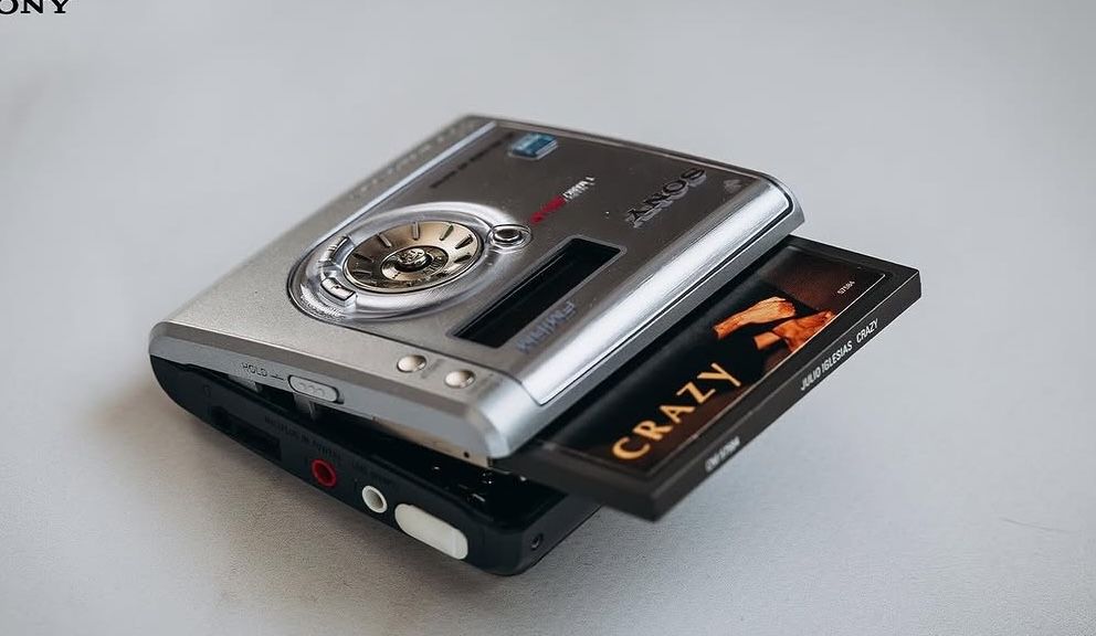 плеєр Sony Walkman NHF 800 hi-md