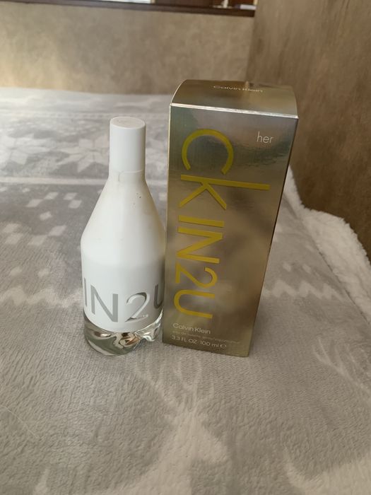 Коробка та бутилка від туалетної води Саlvin Klein