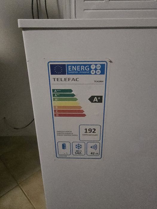 Arca congeladora 142L