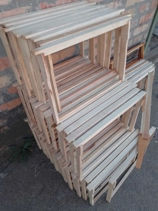 Продам рамки стандартні нові