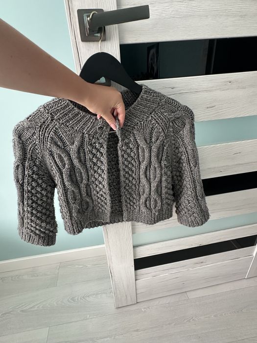 Sweterek wełniany szary