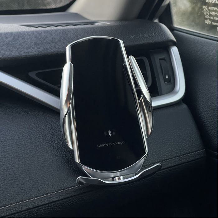 Тримач для телефона в машину автотримач з бездротовою зарядкою автомобільний держатель телефона крепление подставка в авто держатели для телефонов
