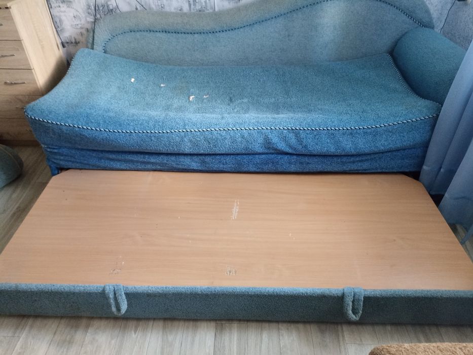 Диван розкладний б/у