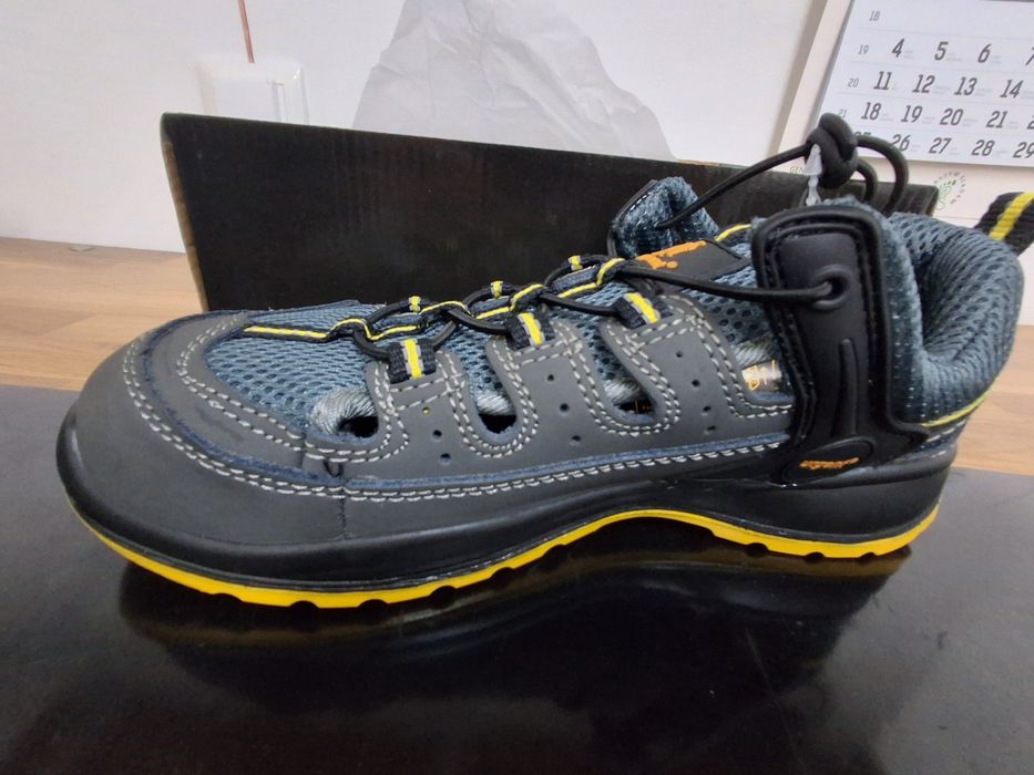 Buty robocze damskie