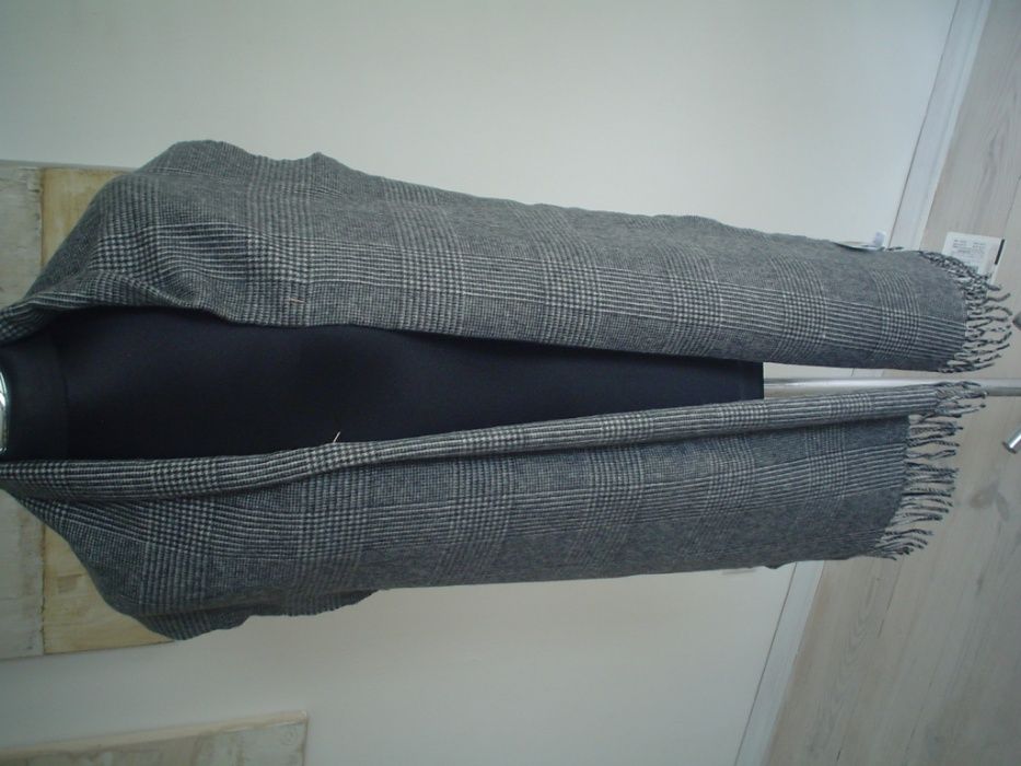Szal kaszmirowy. Max Mara