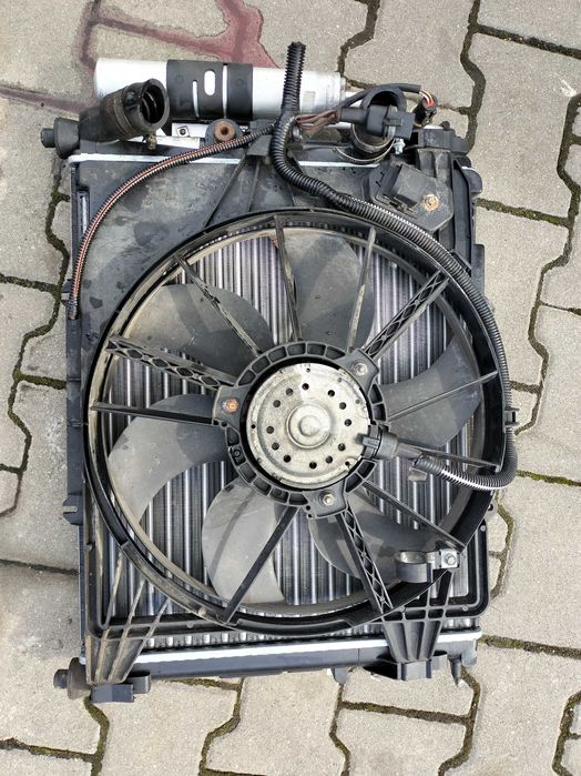 RENAULT Thalia 1.4 Chłodnica wody Nissens + klimatyzacji Delphi