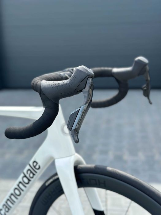 Rower szosowy Cannondale Super Six EVO Sram Rival 2025 56 BLACK WEEK