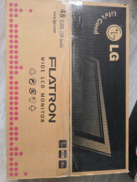 Monitor LG FLATRON W 1942S 19" cali 1440x900 jak NOWY